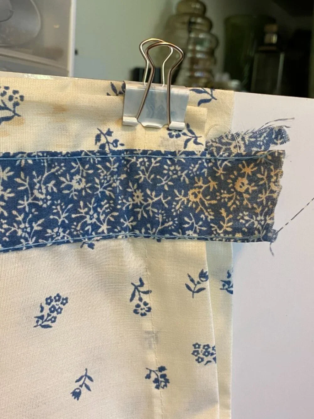 RARE SEARS 2 Vintage Country Kitchen Curtains Hen Chicken Nest Egg Barn Cottage